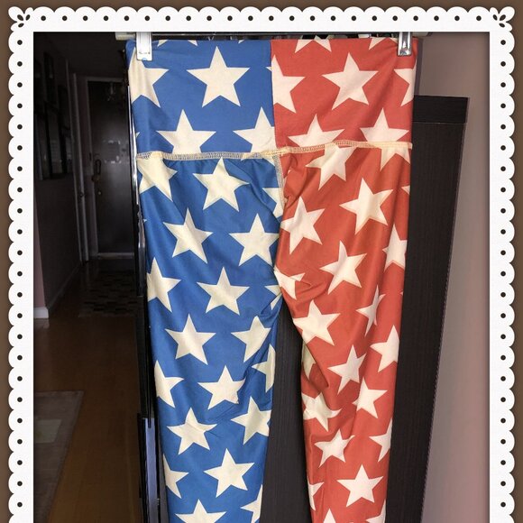 teeki  NWT  Women’s Leggings Star Novelty Print Athleisure 4th Of July Size S - Picture 3 of 6